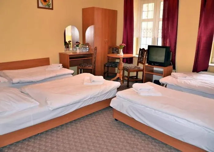 Dworek Mitro Habitación en casa particular *