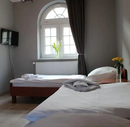 Dworek Mitro Habitación en casa particular *